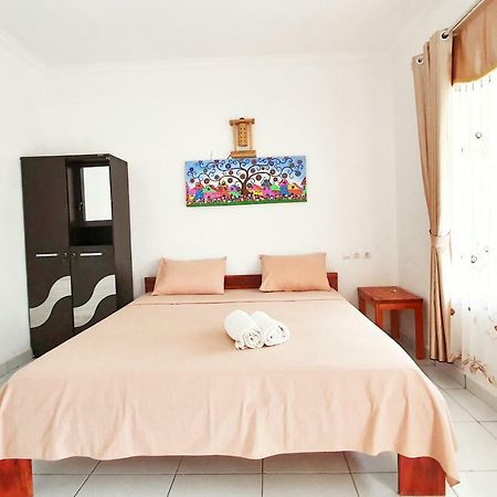 Chemel Homestay Kuta  Exterior photo